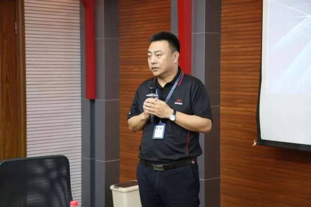 走進工廠、業(yè)務培訓 新主流媒體汽車聯(lián)盟對話上汽大通與東南汽車